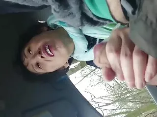 Mexicana paga apuesta y se bana frente a sus amigos! nagyseggű