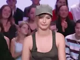Beurette csicsolina szex zabál